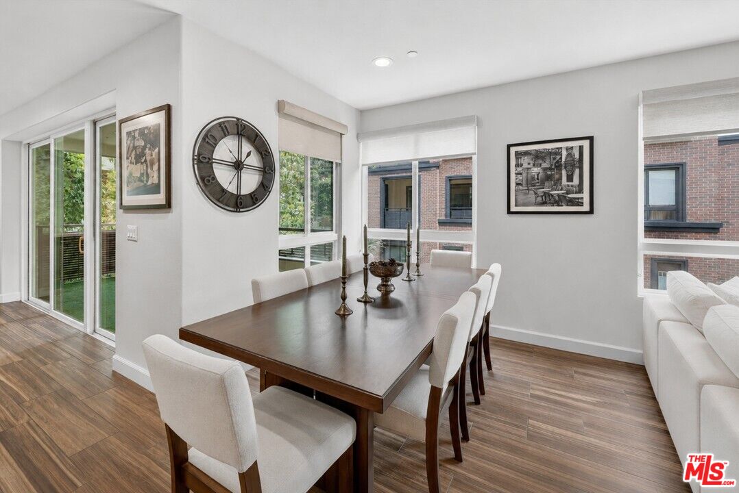 12883 Runway Rd Unit: 1