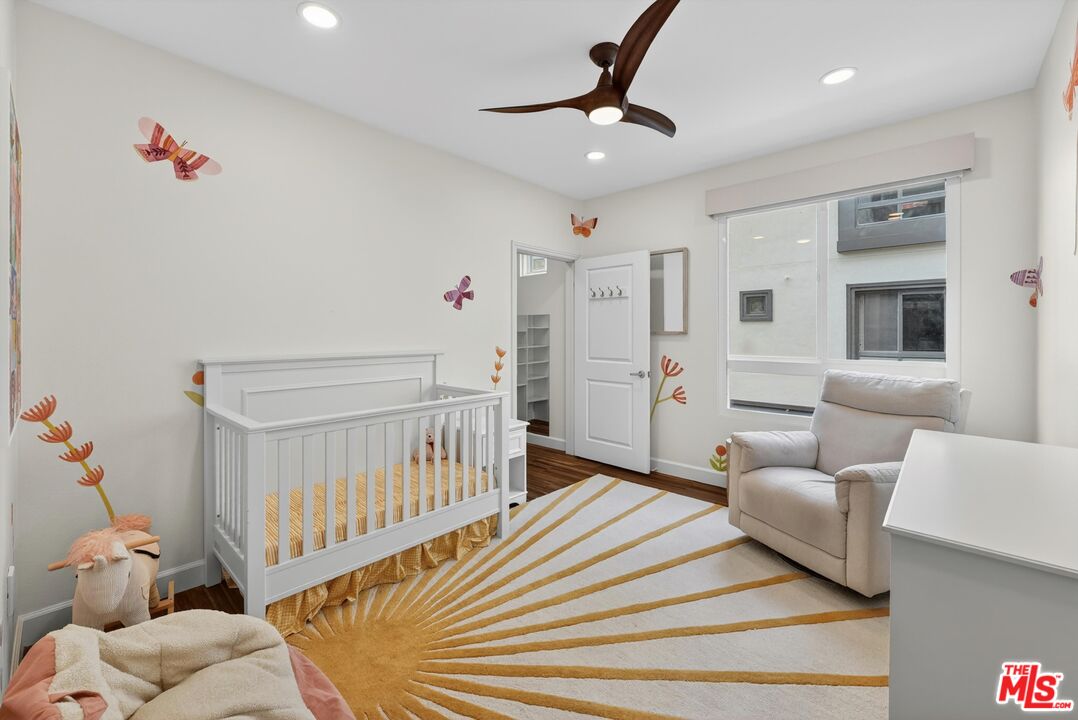 12883 Runway Rd Unit: 1