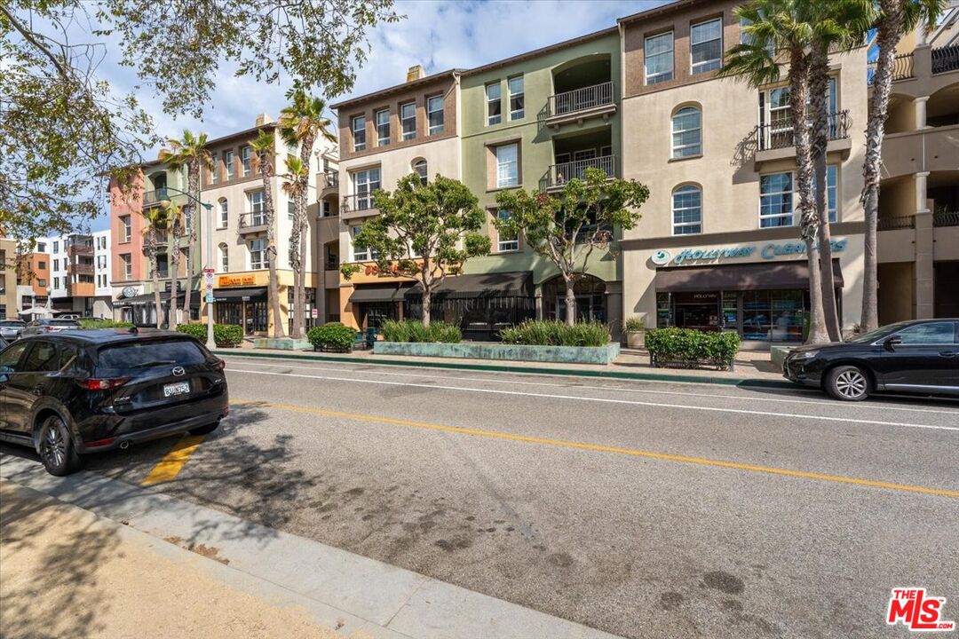 13020 Pacific Promenade Unit: 203