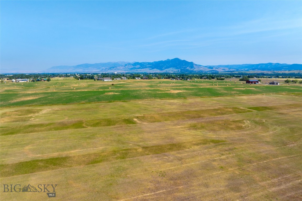 Lot 27 Glendale Loop