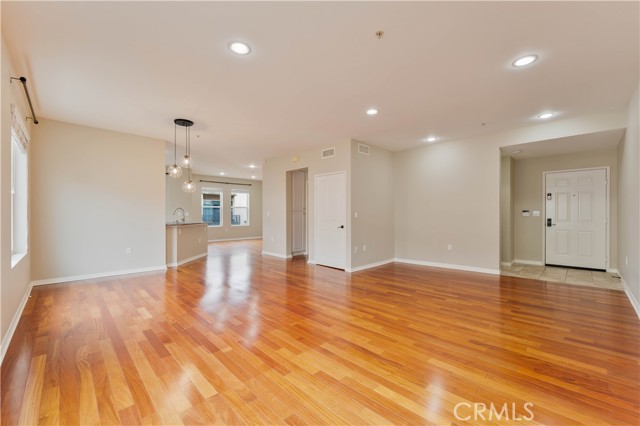 6020 Seabluff DR Unit: 414