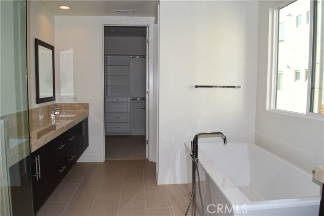 12460 Osprey LN Unit: 2