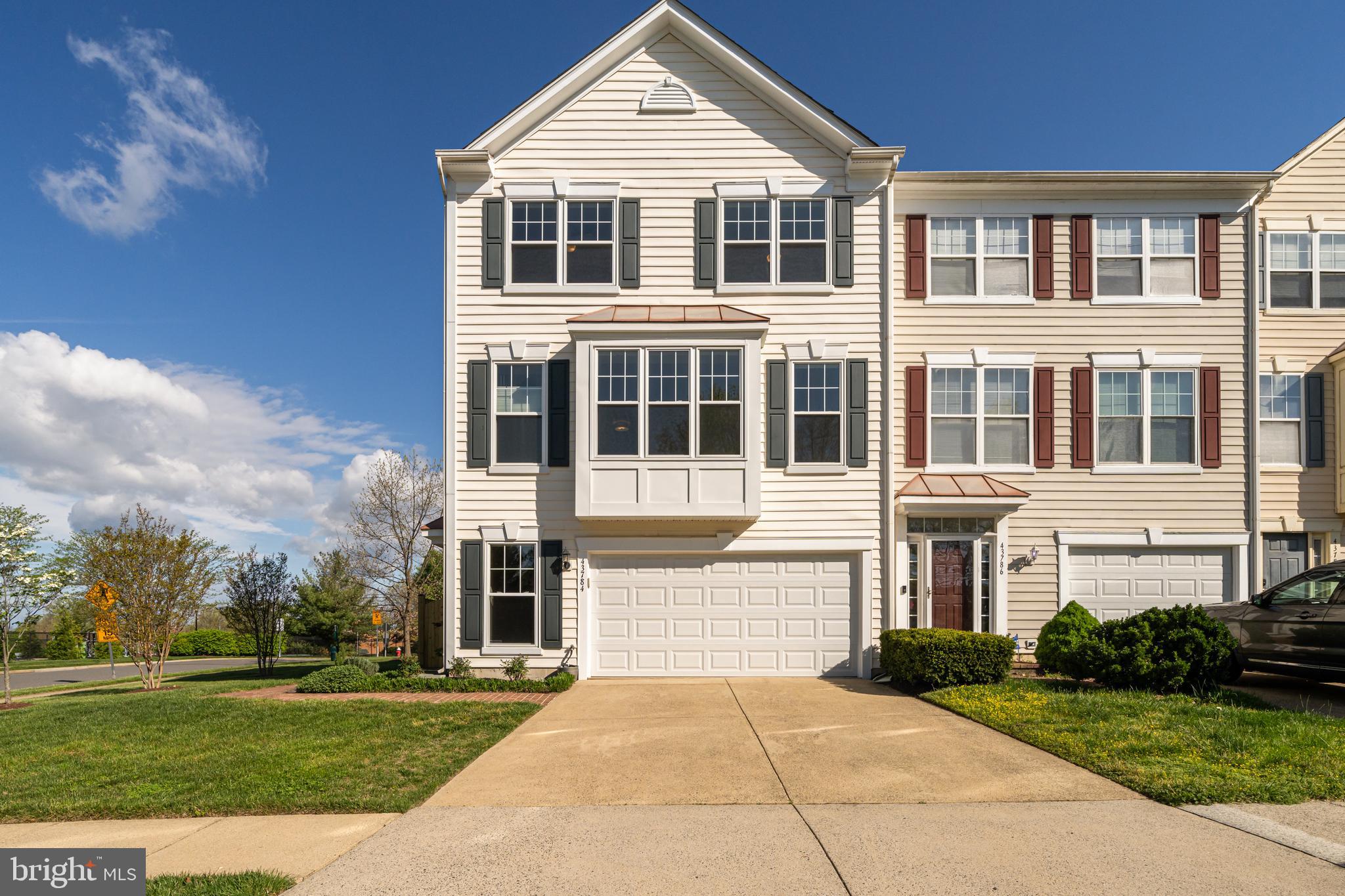 43784 Grovemont Ter