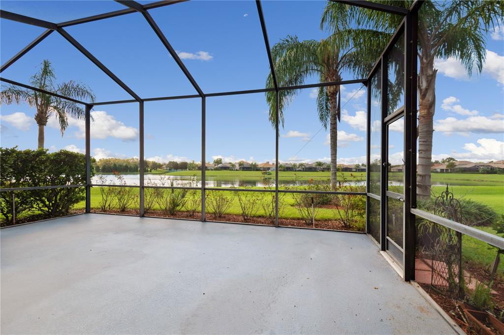 2464 LAUREL GLEN DR