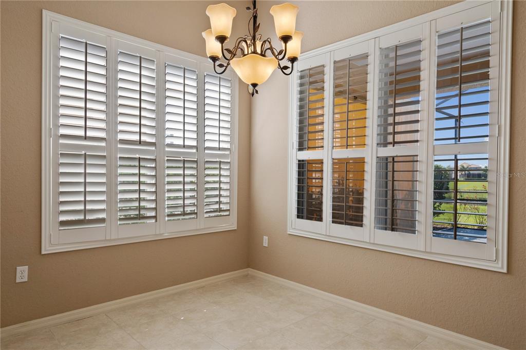 2464 LAUREL GLEN DR