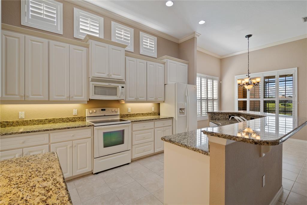 2464 LAUREL GLEN DR