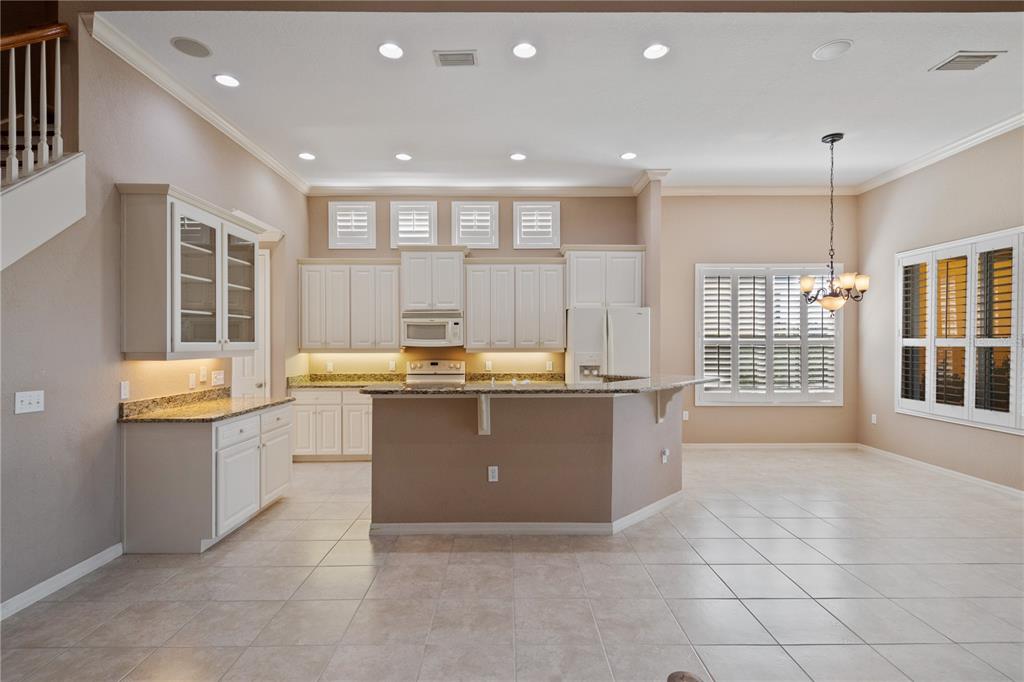 2464 LAUREL GLEN DR