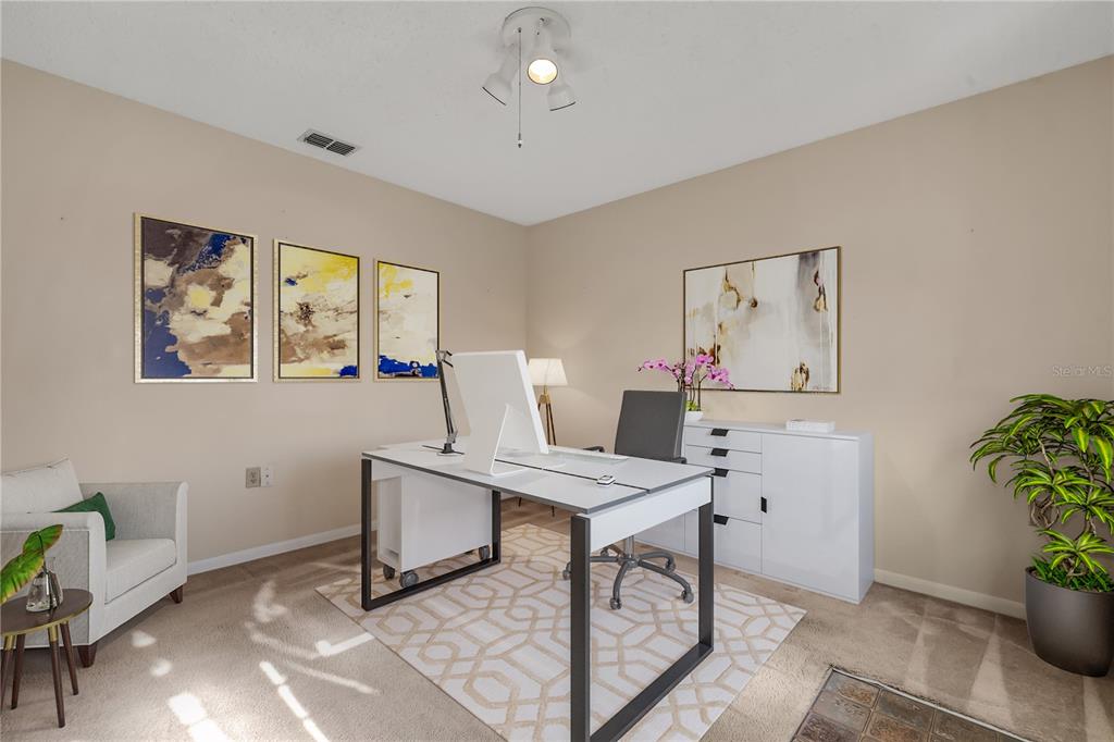495 LAKE CAROLYN CIR