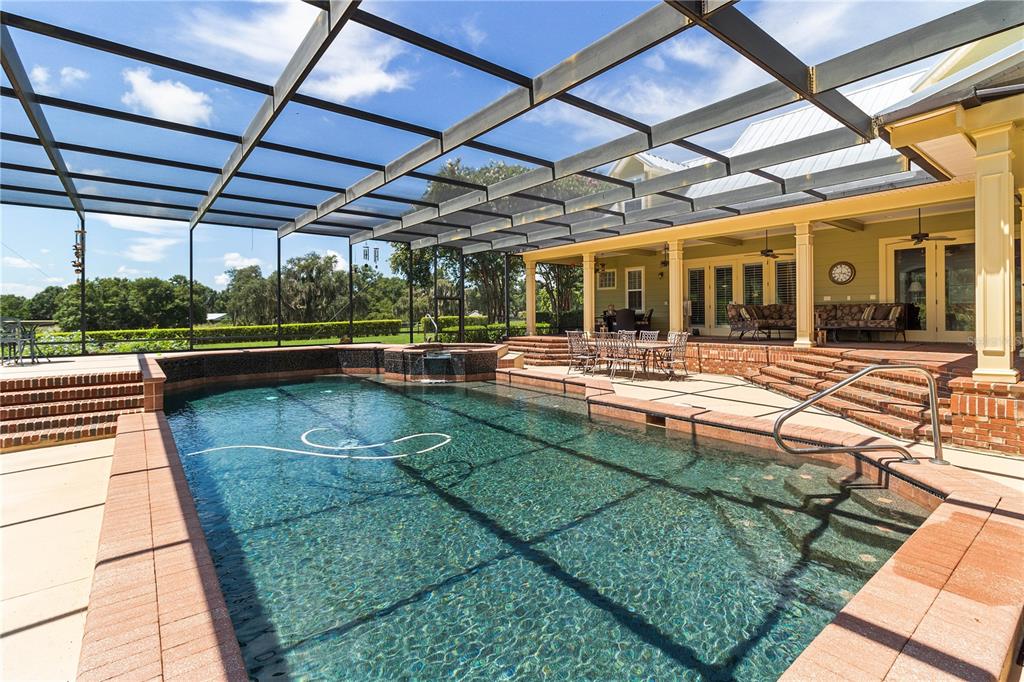 5119 IRON OAKS LN