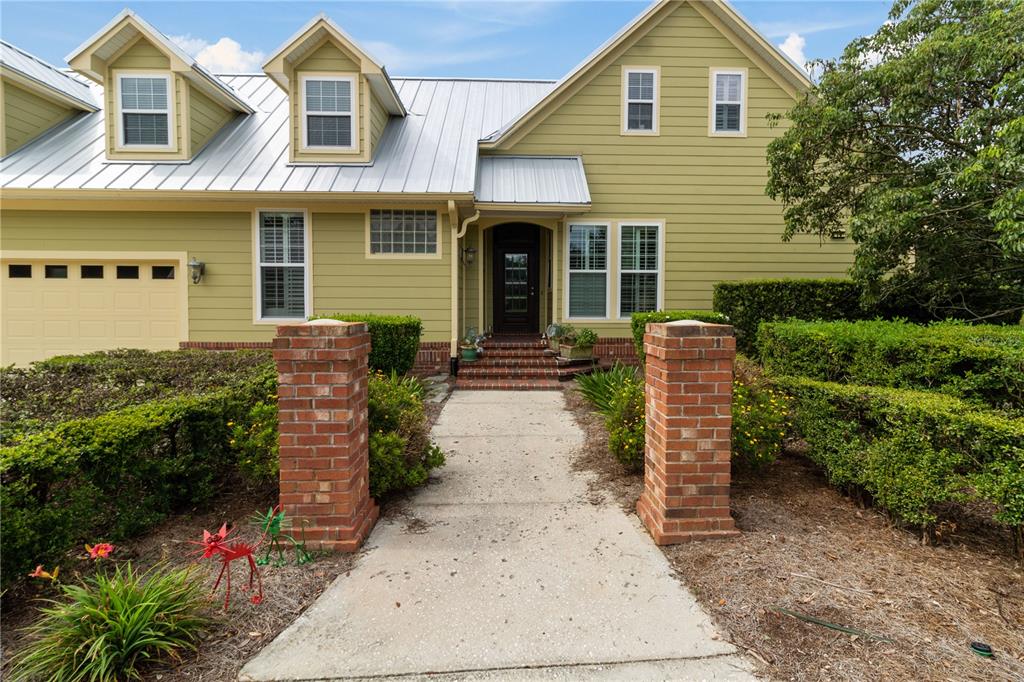 5119 IRON OAKS LN