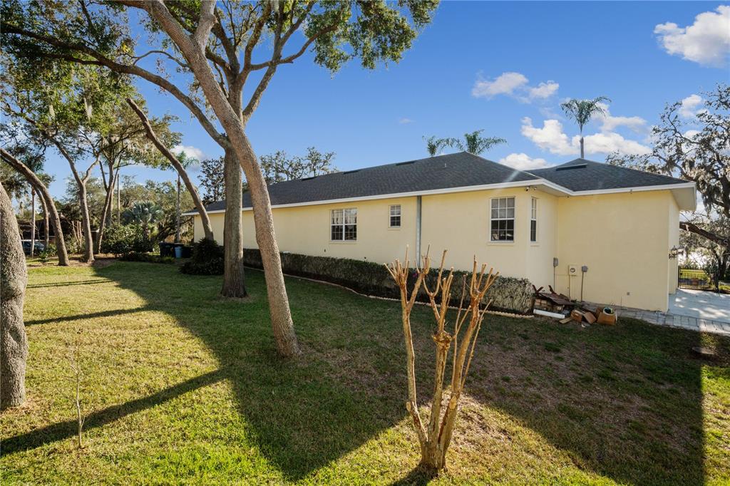 5634 CANVASBACK PL