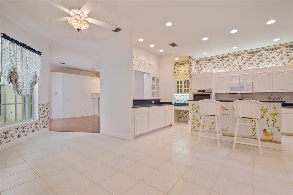 5634 CANVASBACK PL