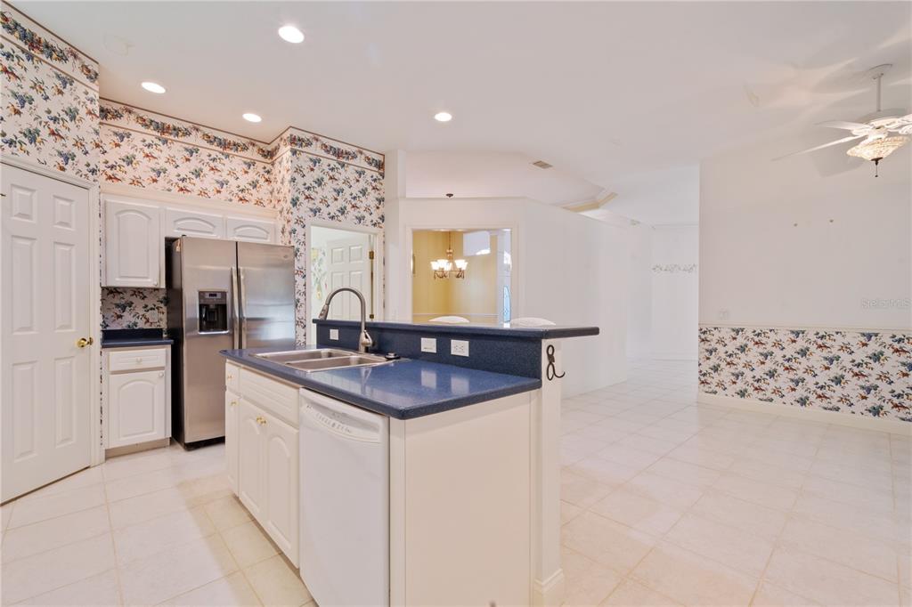 5634 CANVASBACK PL