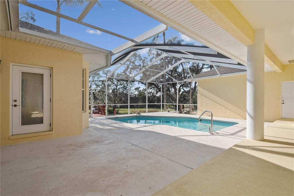 5634 CANVASBACK PL