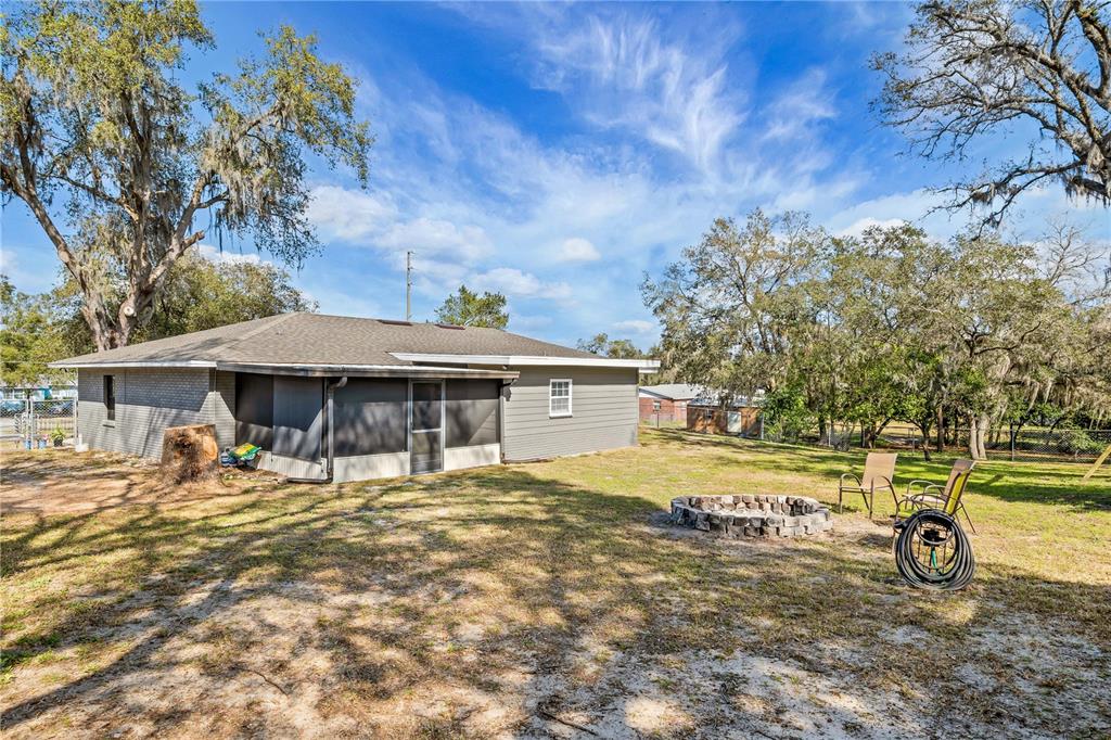 1505 LAKEWOOD RD