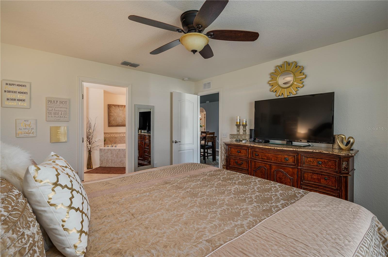 5757 WOODRUFF WAY
