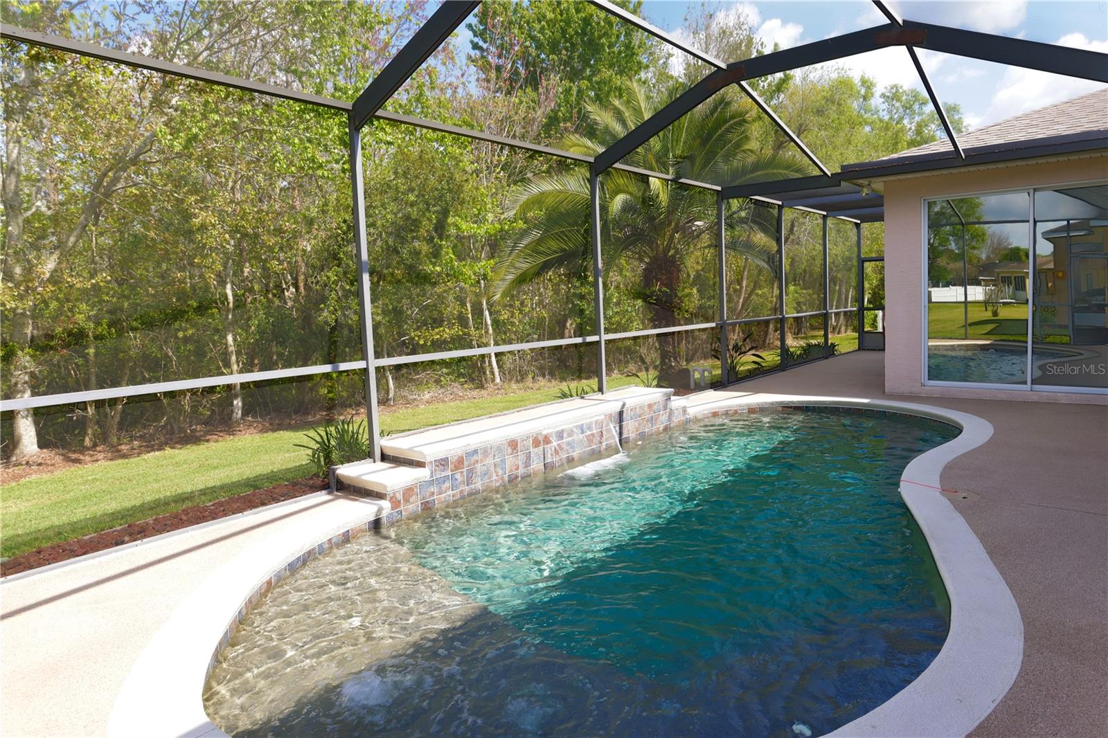 3870 WHISTLEWOOD CIR