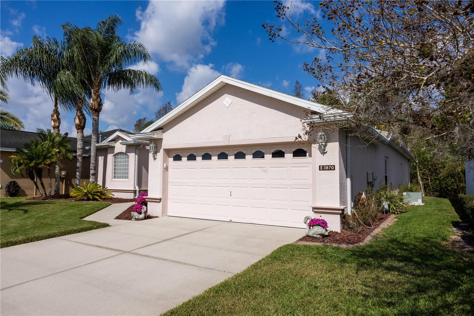 3870 WHISTLEWOOD CIR