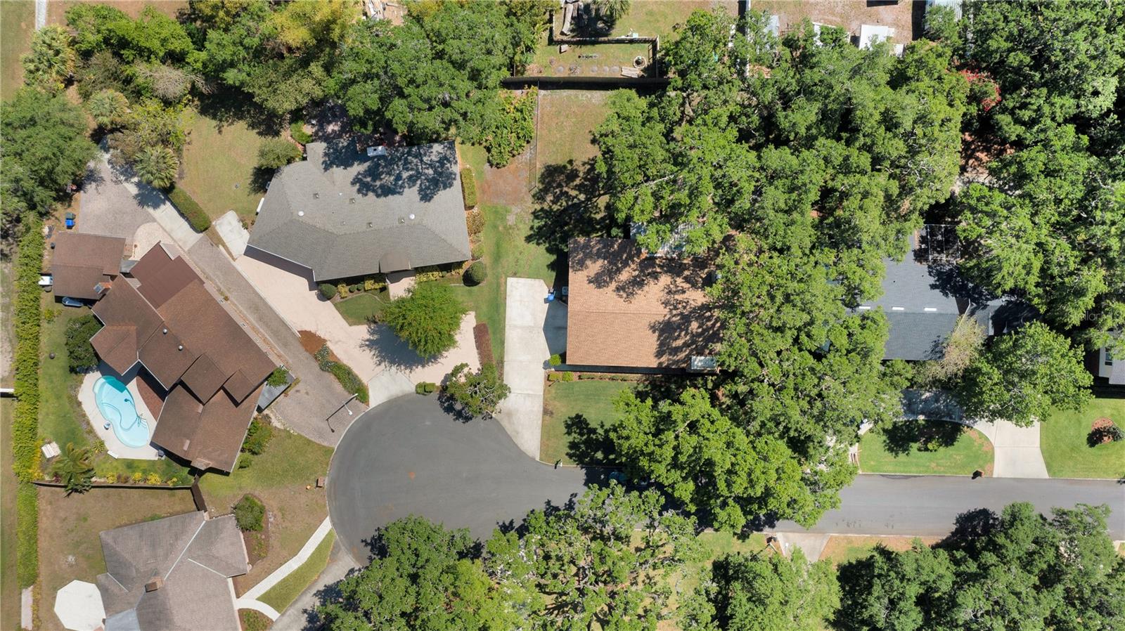 2314 WOODLEY AVE
