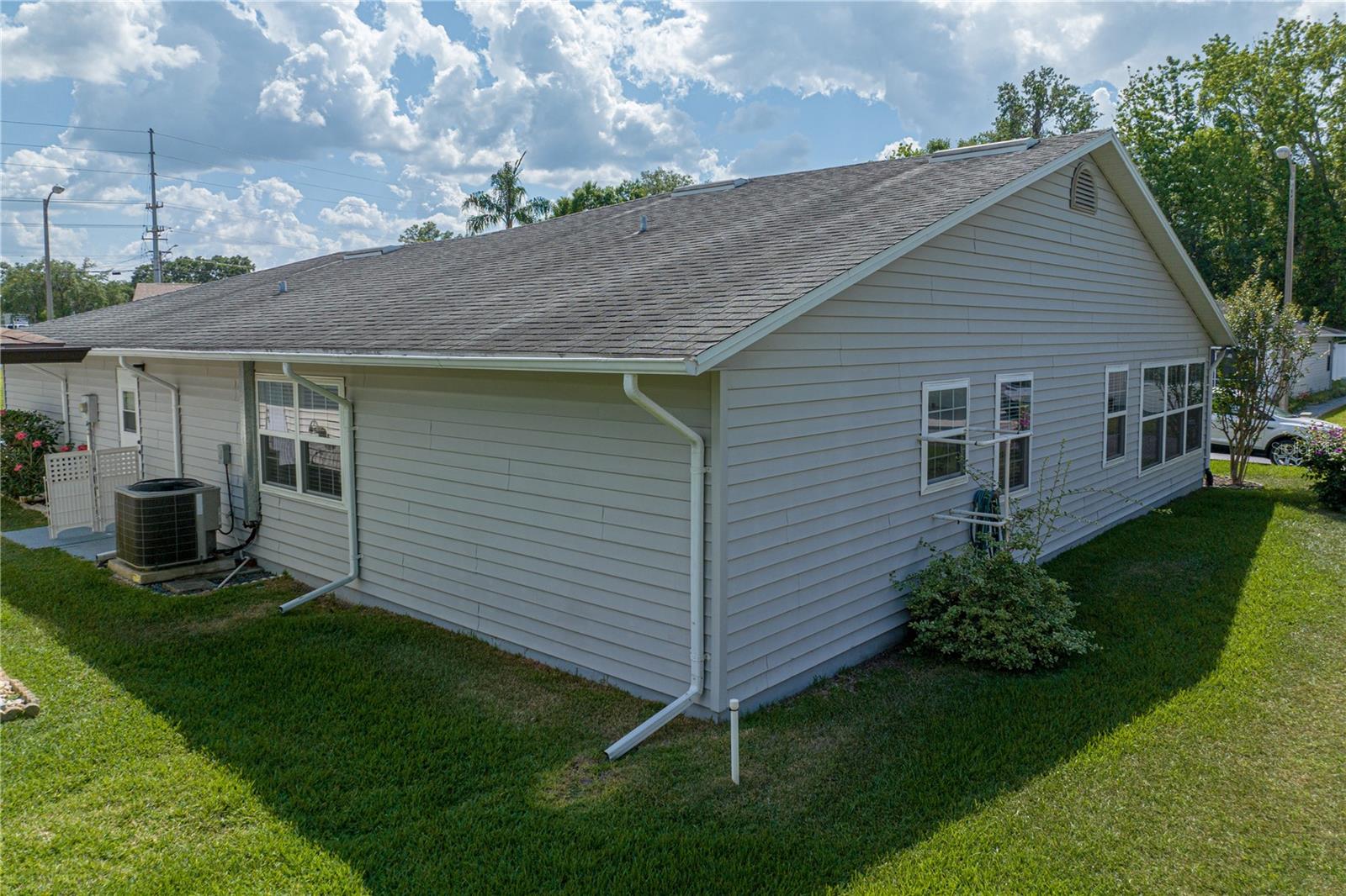 4972 PLEASANT HOLLOW TRL