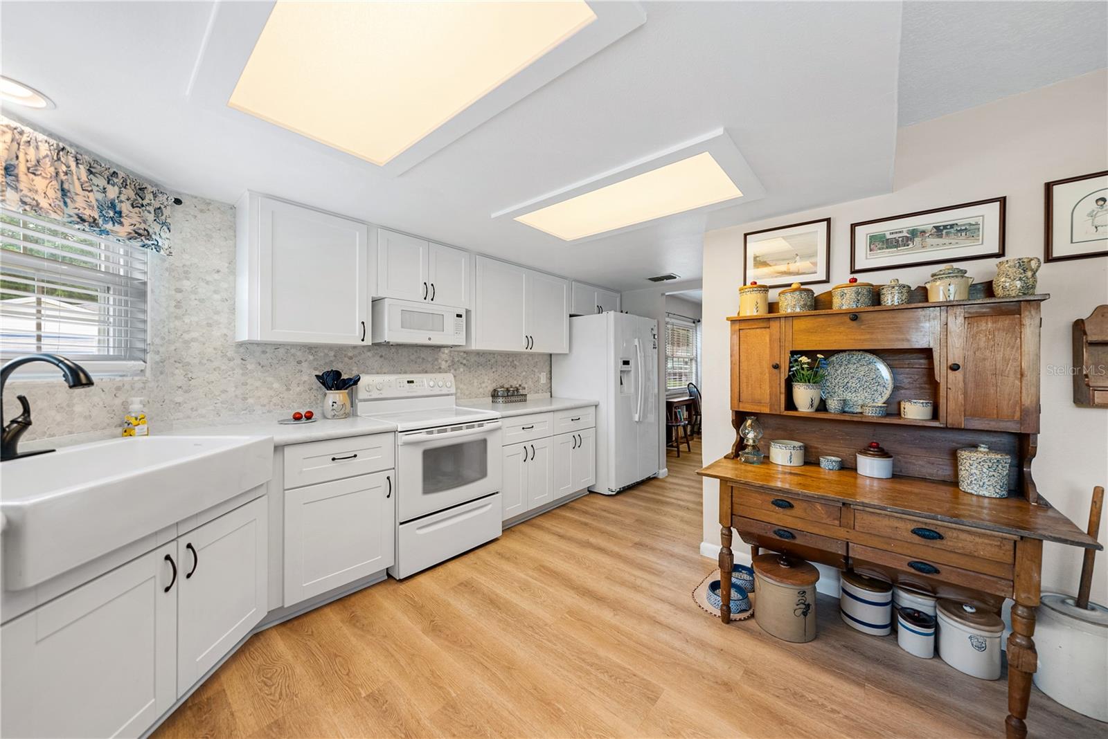 4972 PLEASANT HOLLOW TRL