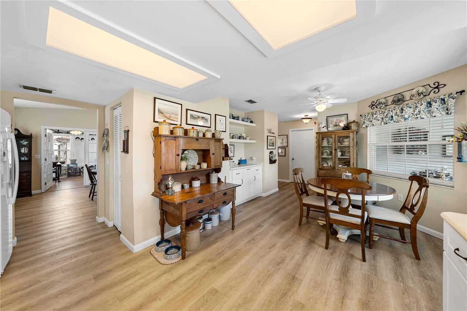4972 PLEASANT HOLLOW TRL