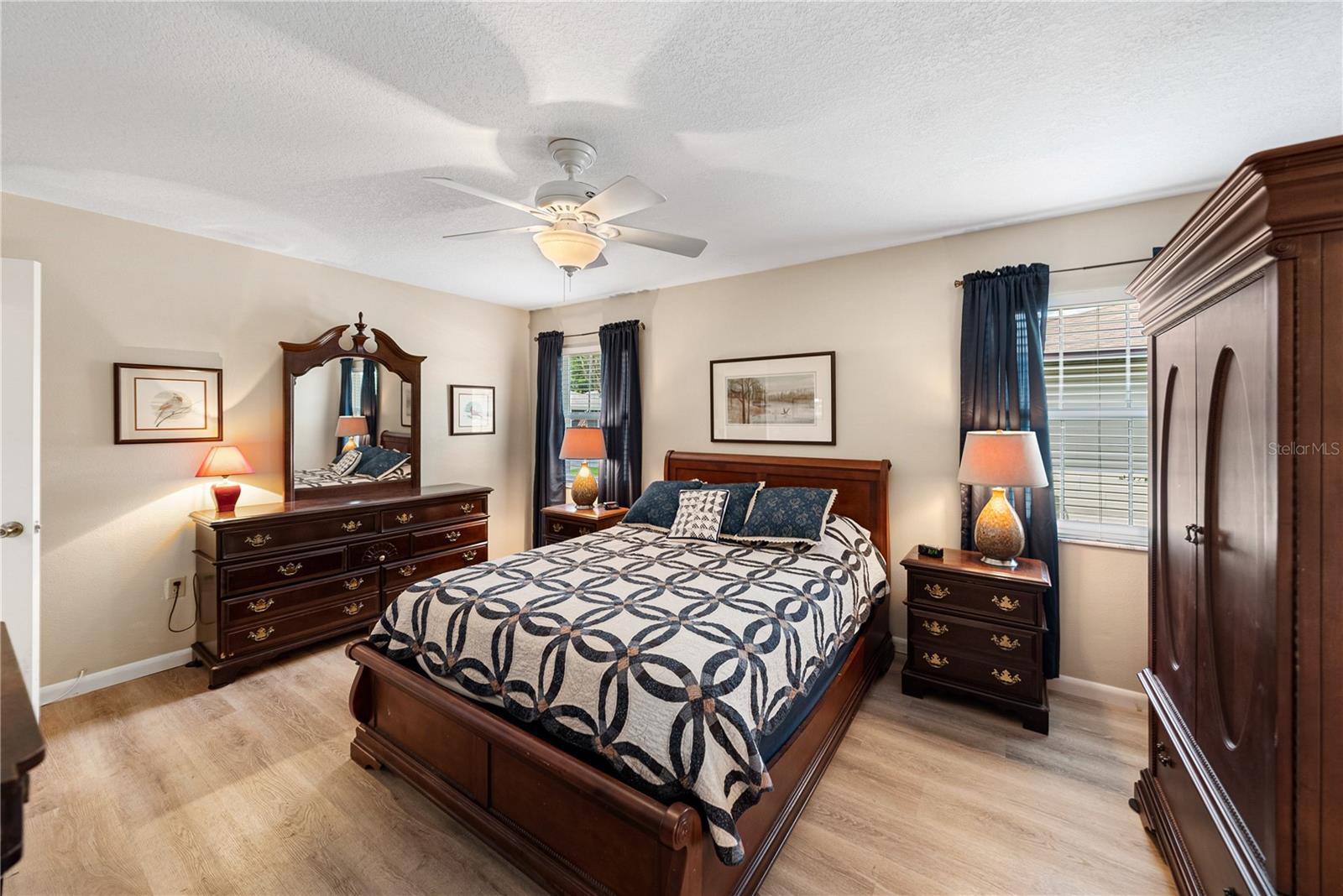 4972 PLEASANT HOLLOW TRL