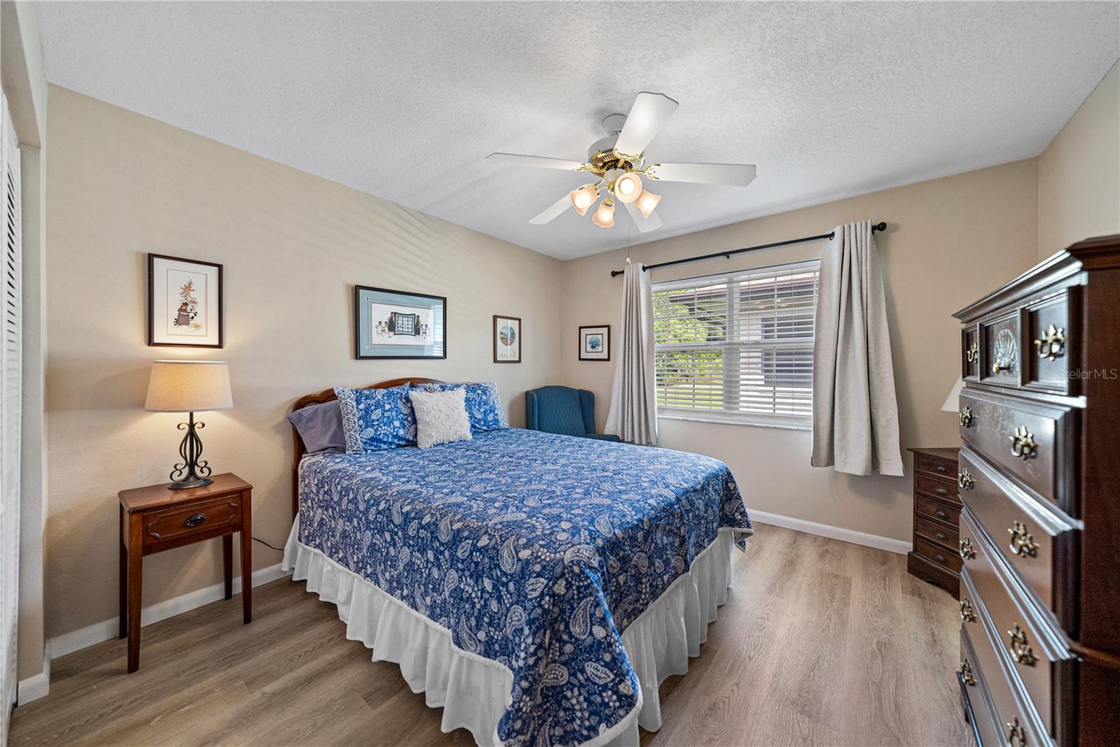 4972 PLEASANT HOLLOW TRL