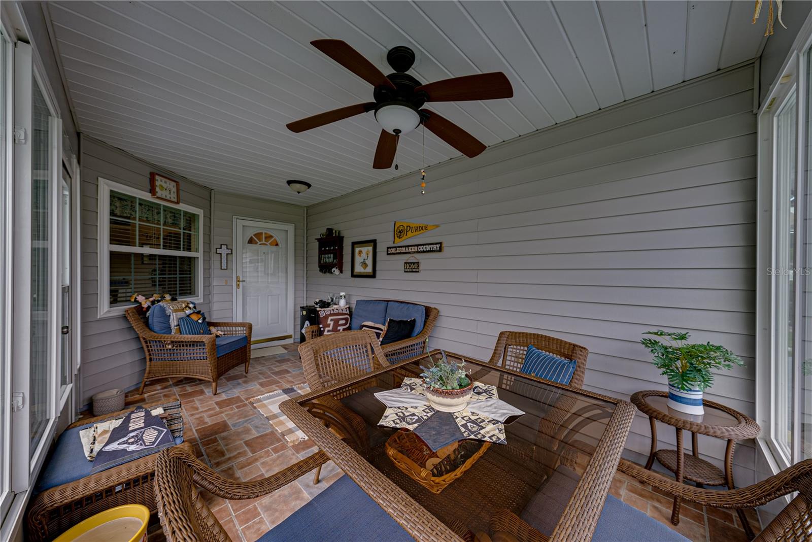 4972 PLEASANT HOLLOW TRL