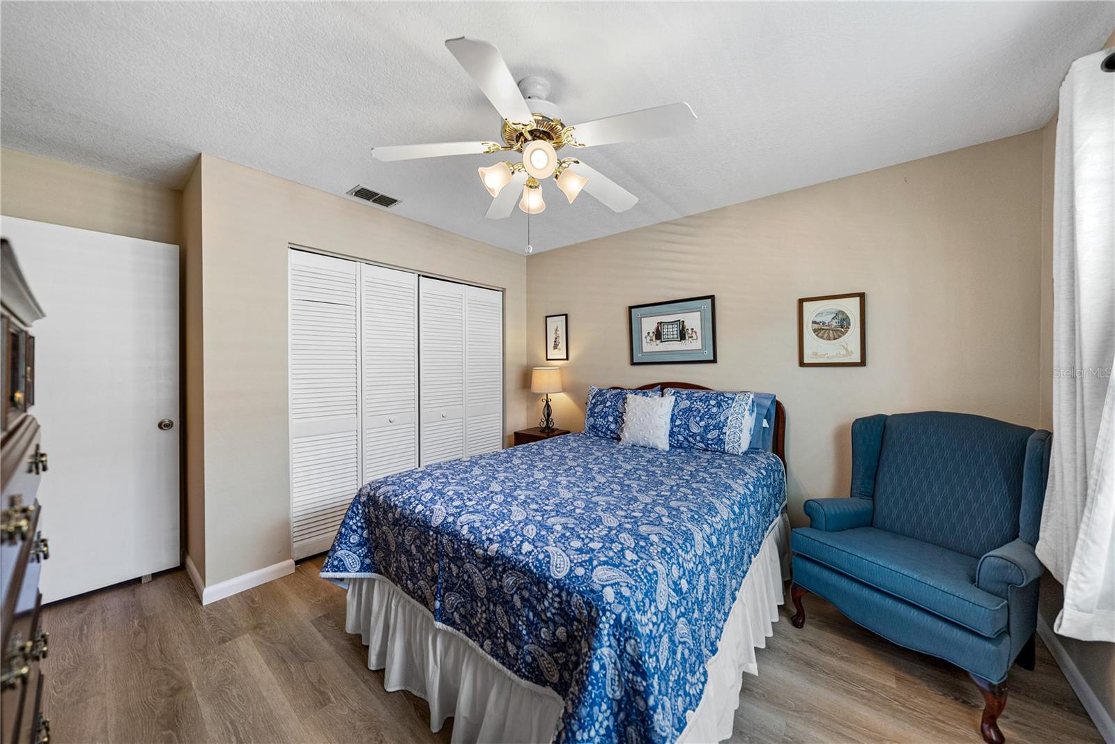 4972 PLEASANT HOLLOW TRL