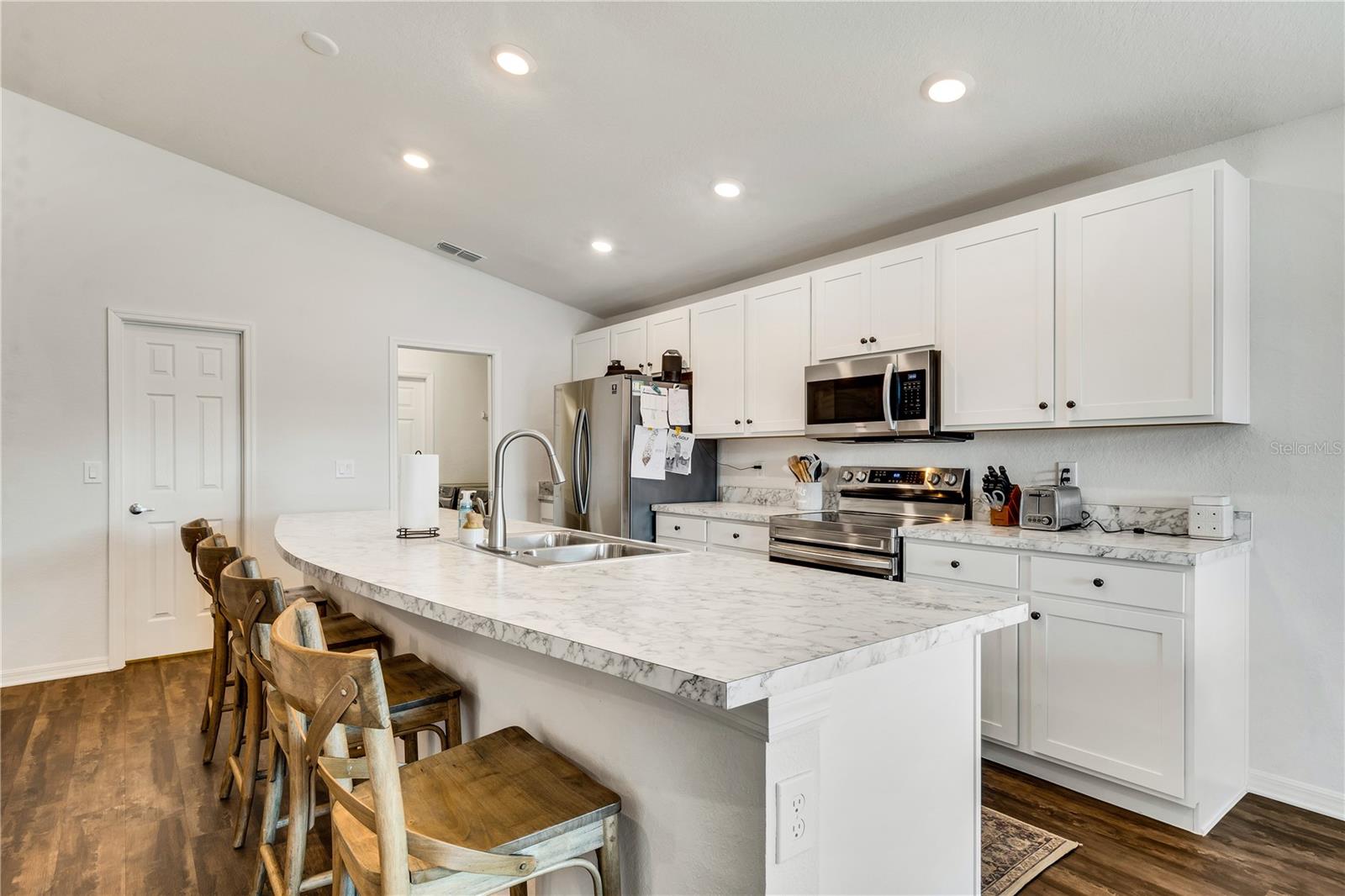 4428 REDING WAY