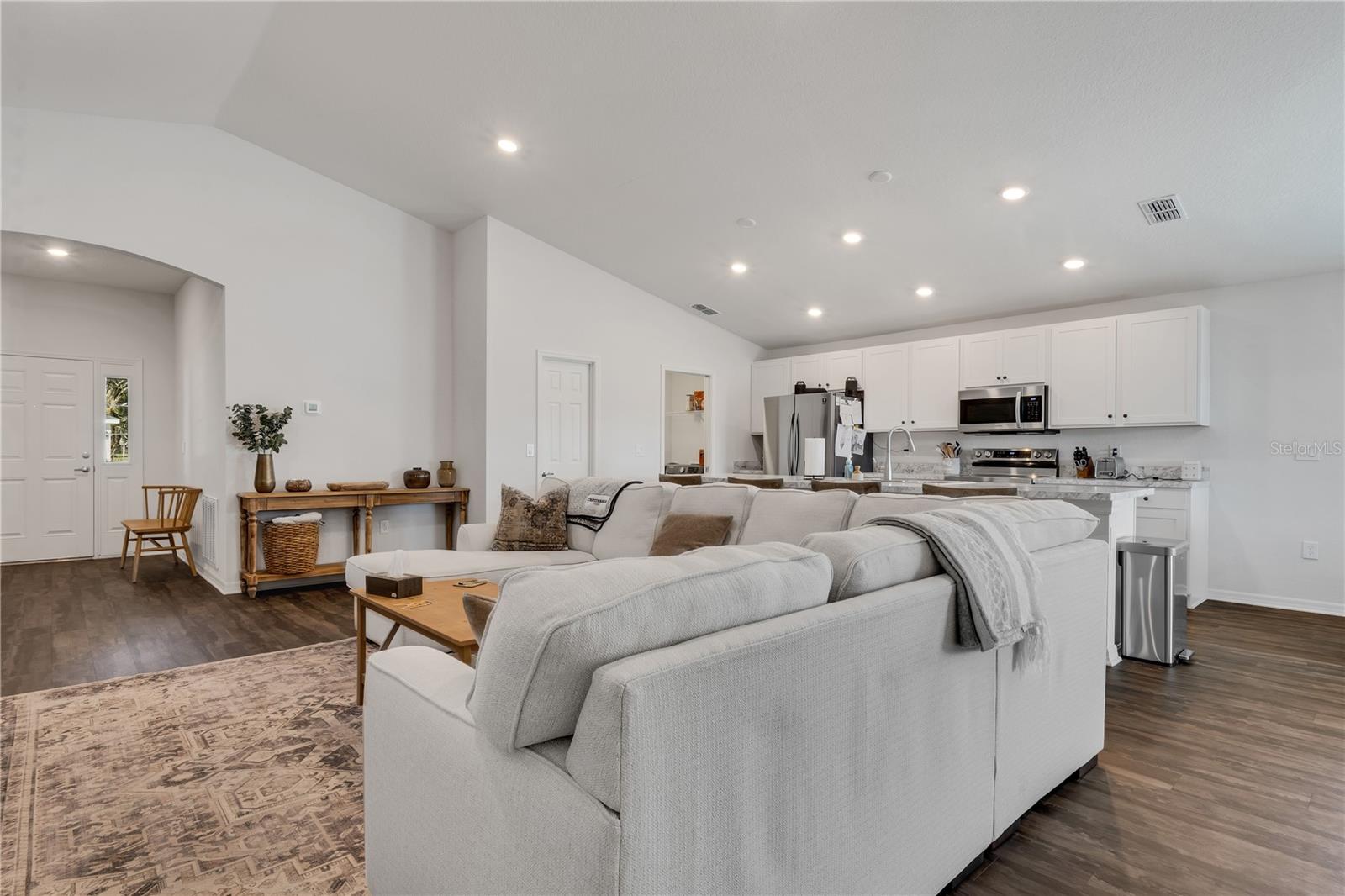 4428 REDING WAY