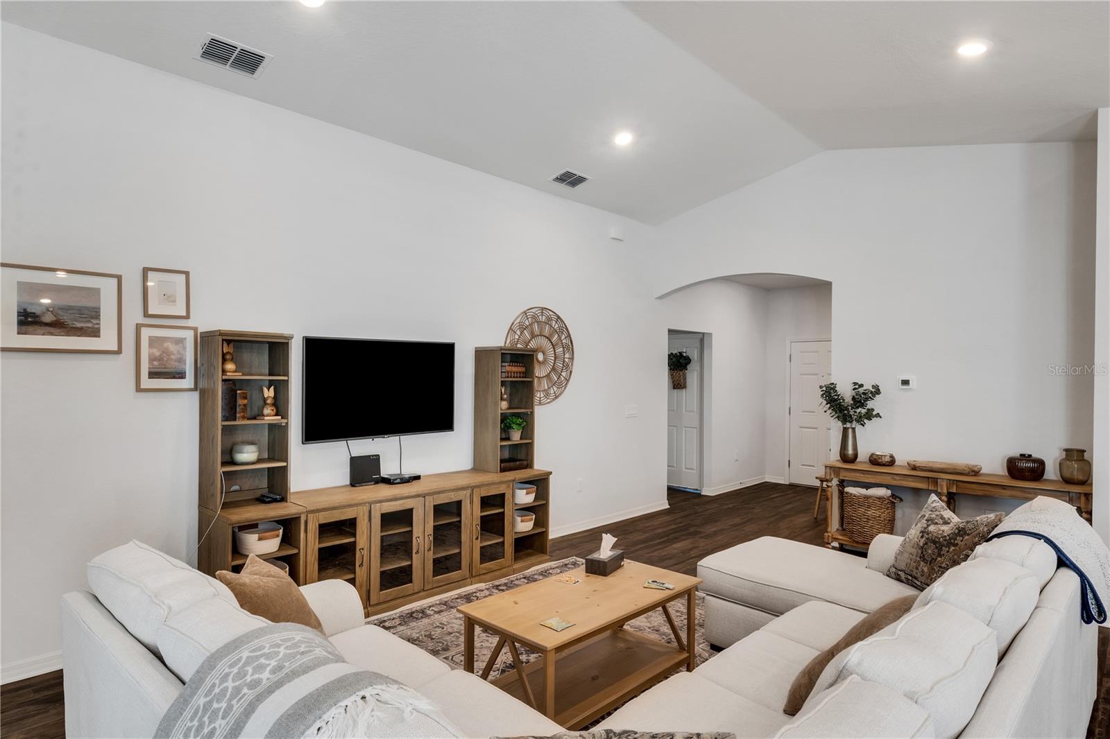4428 REDING WAY