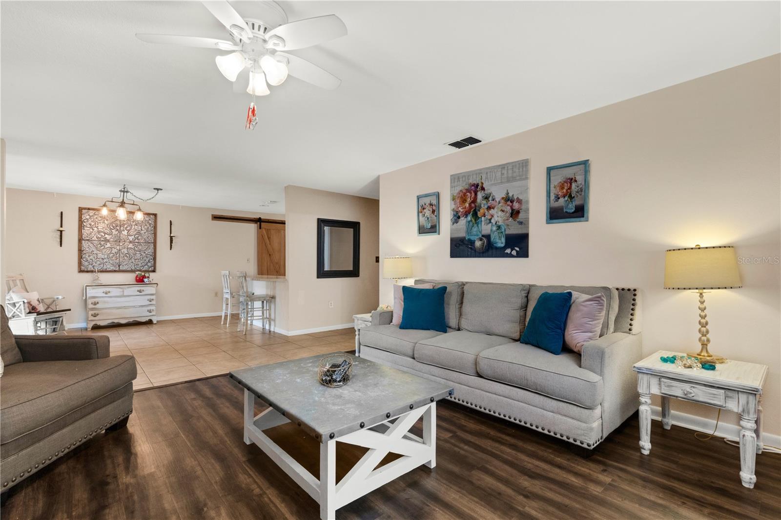 538 VILLA VISTA BLVD