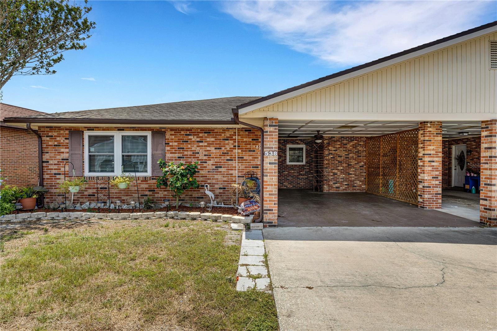 538 VILLA VISTA BLVD