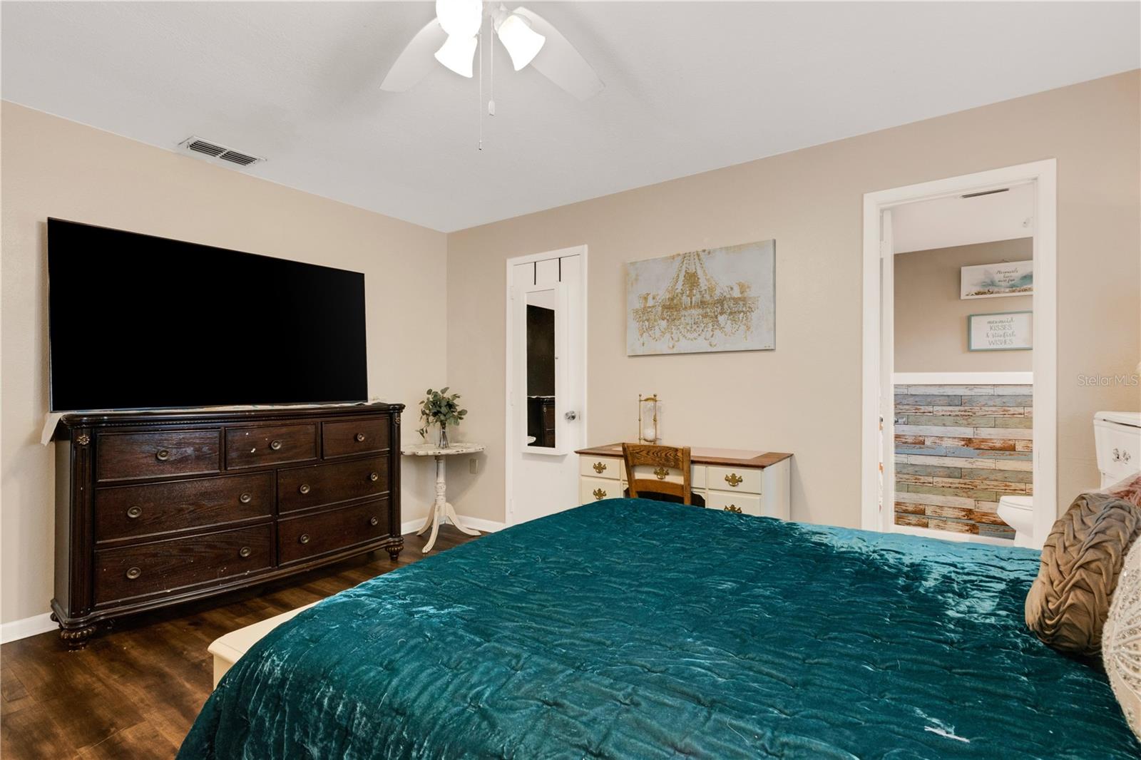 538 VILLA VISTA BLVD