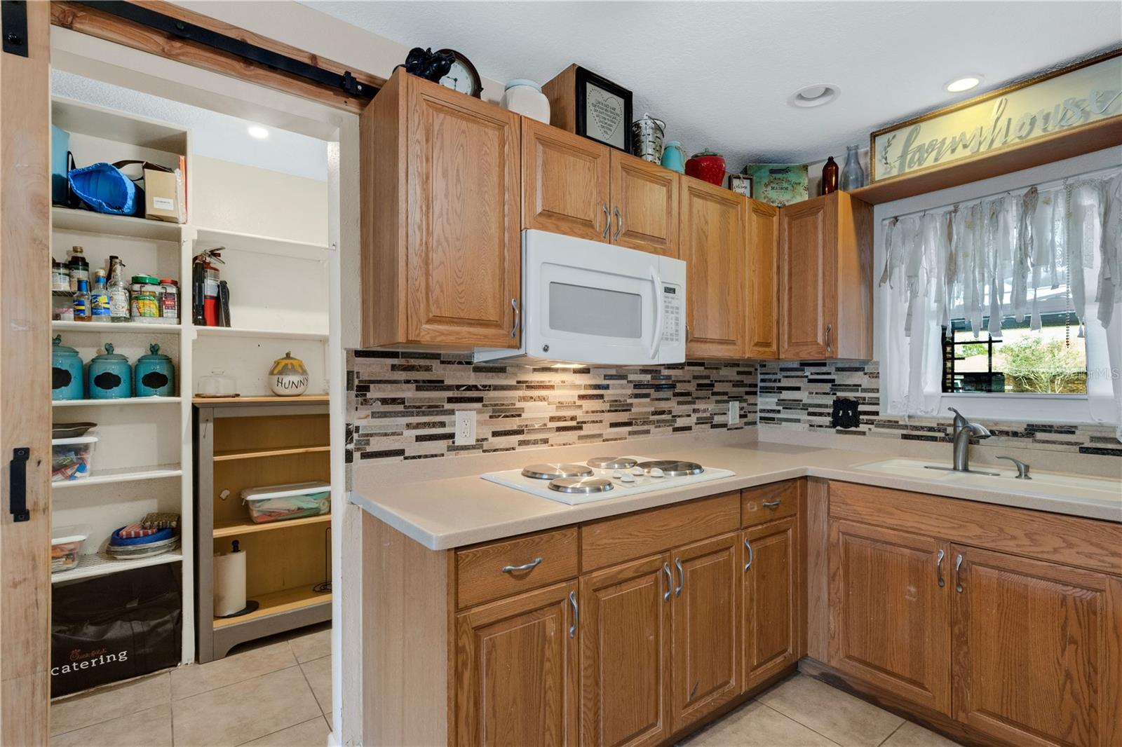538 VILLA VISTA BLVD
