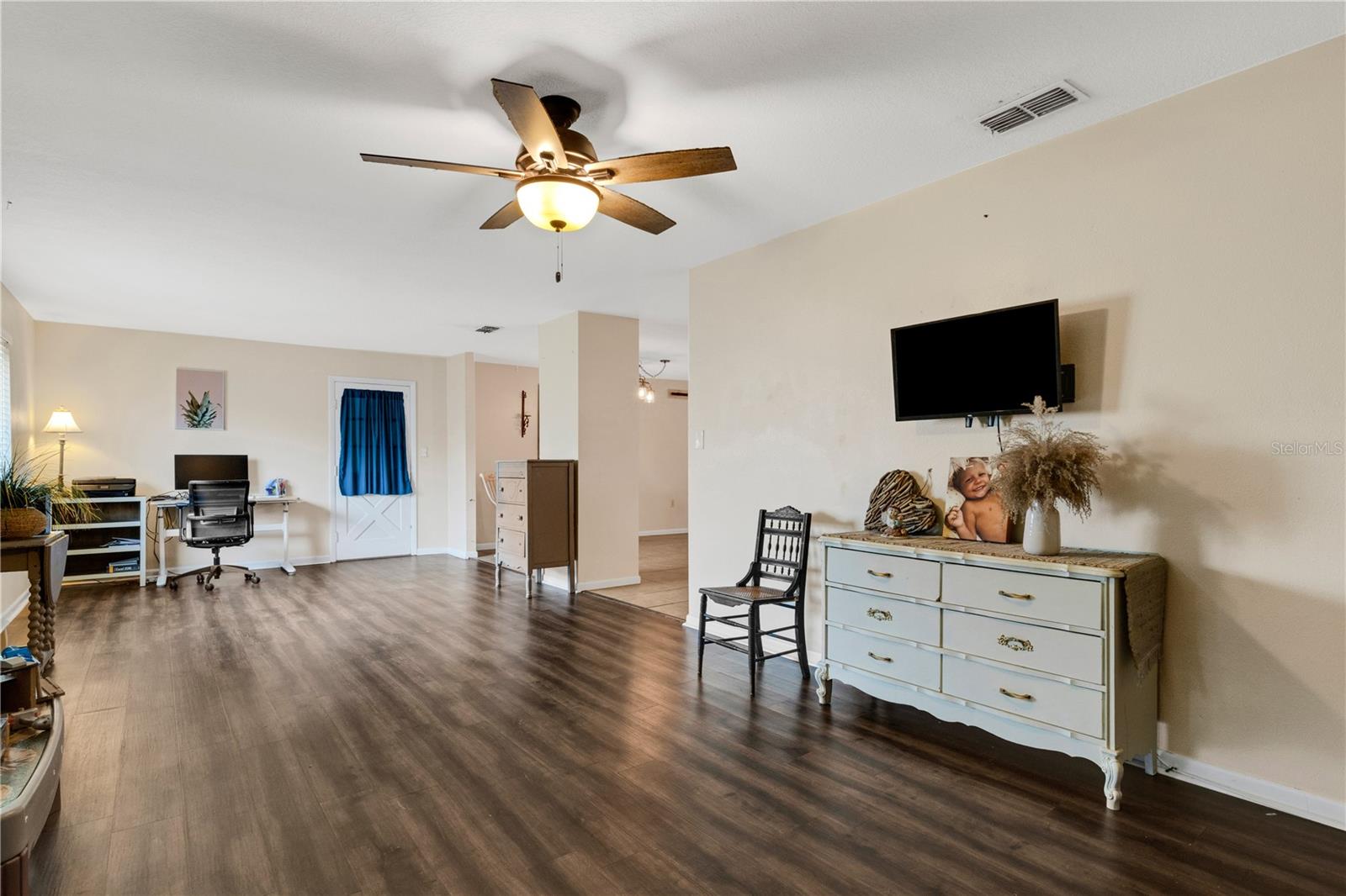 538 VILLA VISTA BLVD