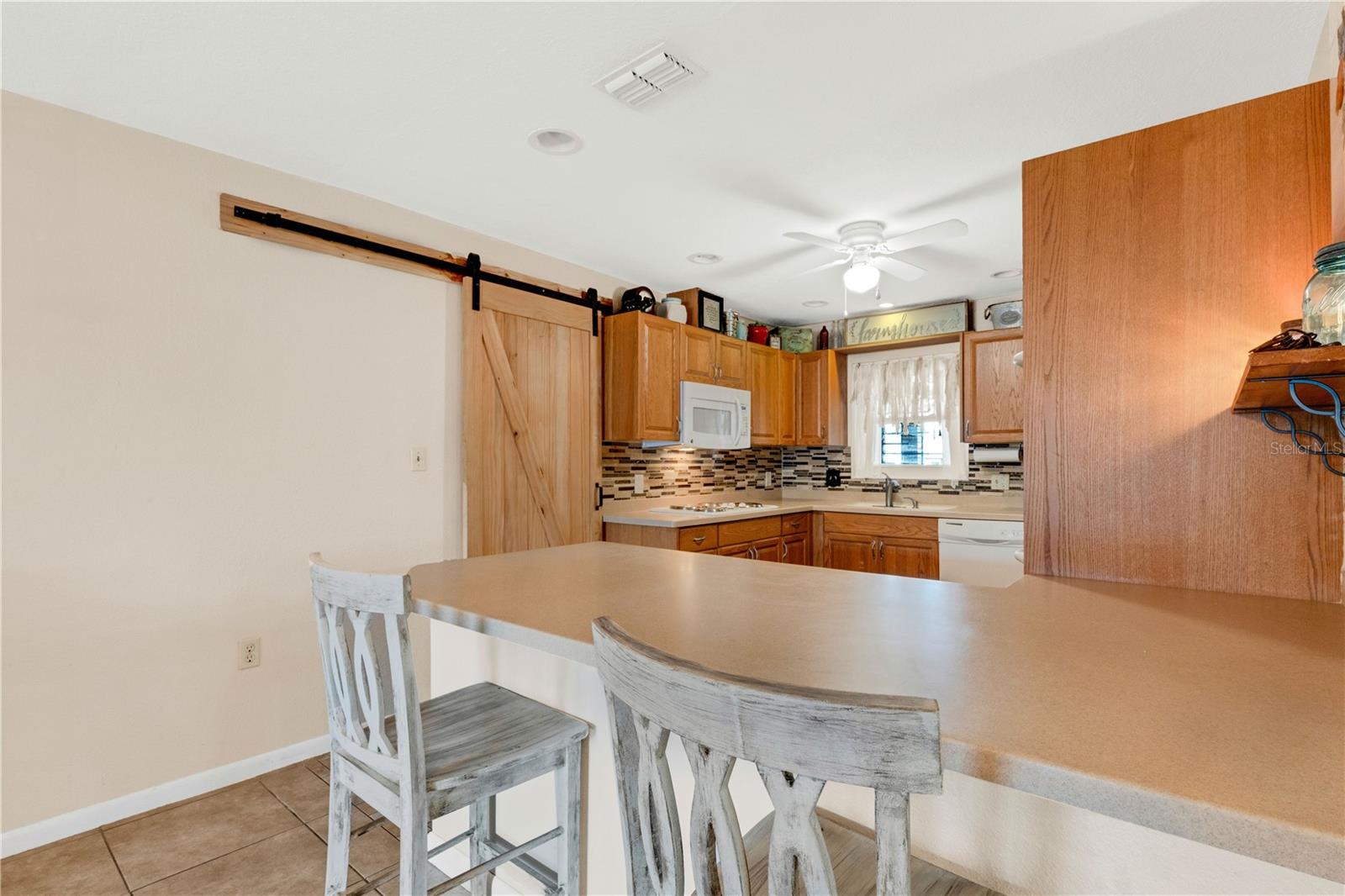 538 VILLA VISTA BLVD