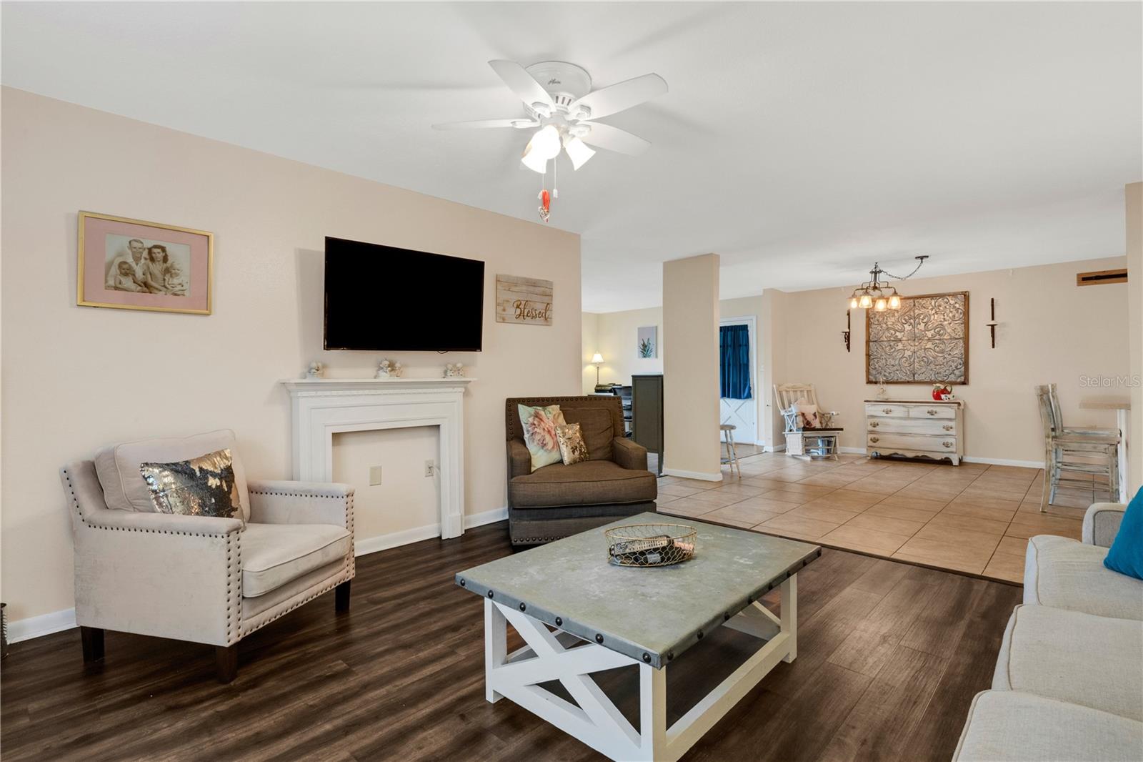 538 VILLA VISTA BLVD