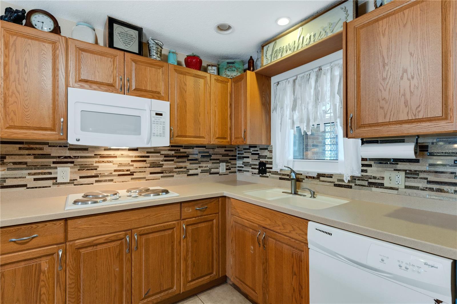 538 VILLA VISTA BLVD