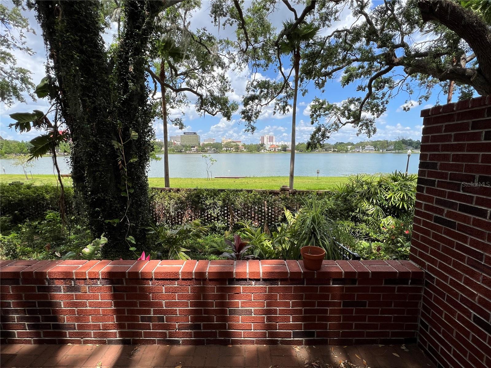 155 LAKE MORTON DR #2