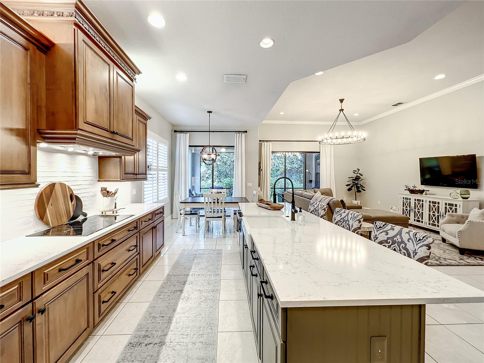 930 CHRISTINA CHASE DR