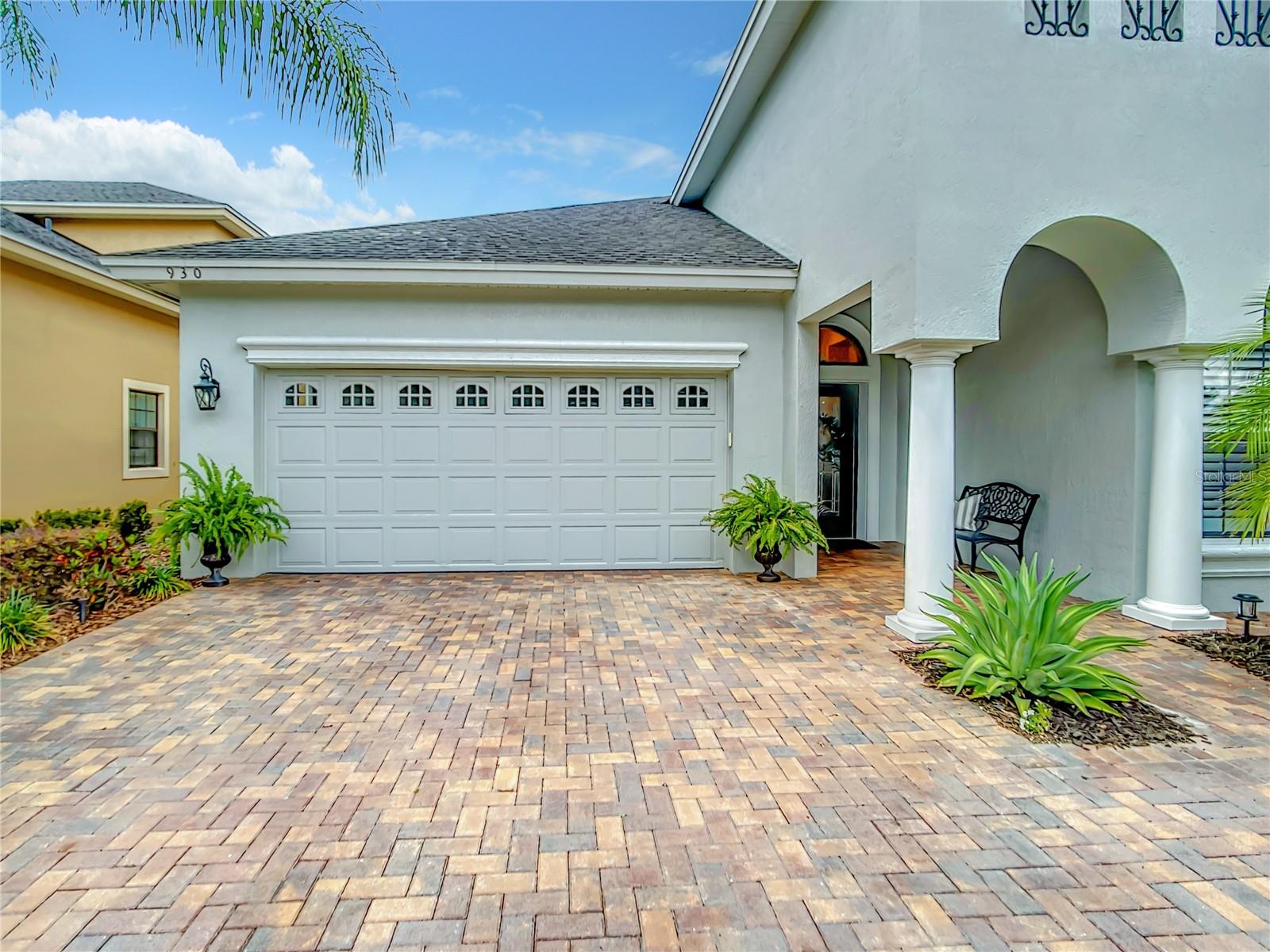 930 CHRISTINA CHASE DR