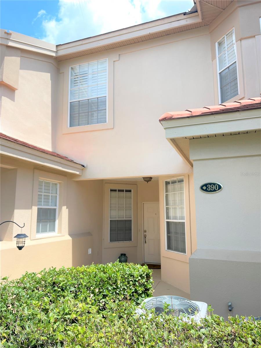 390 ENCLAVE DR