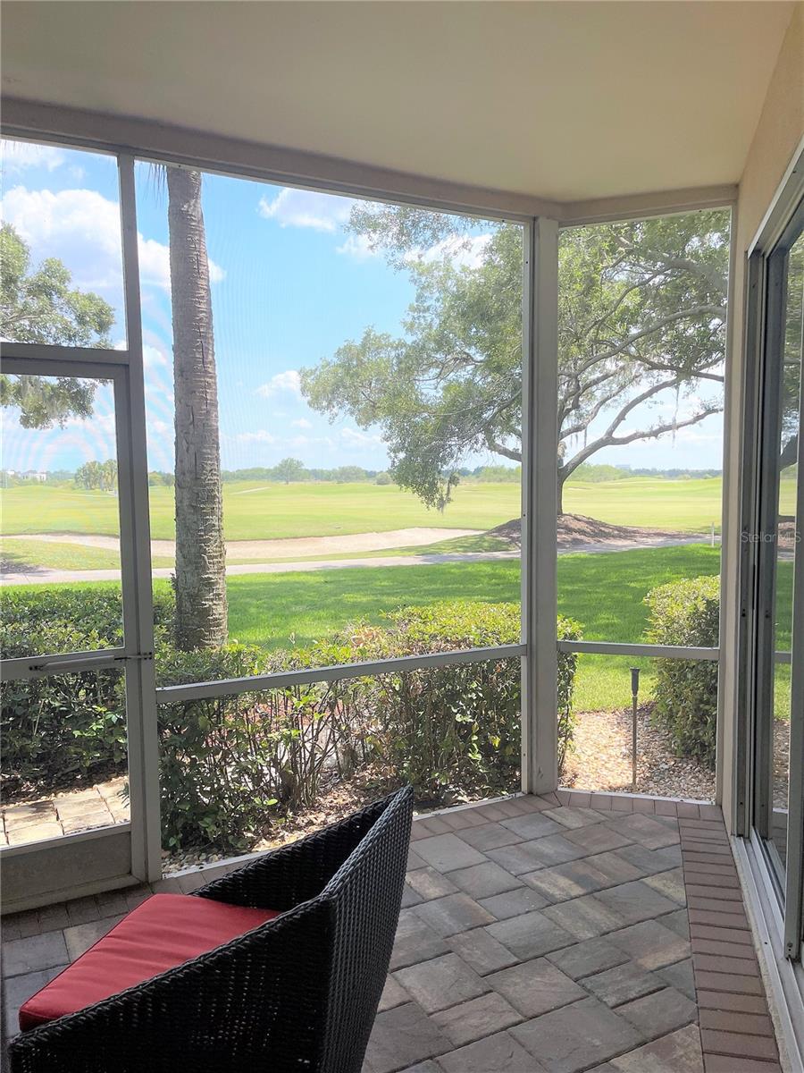 390 ENCLAVE DR
