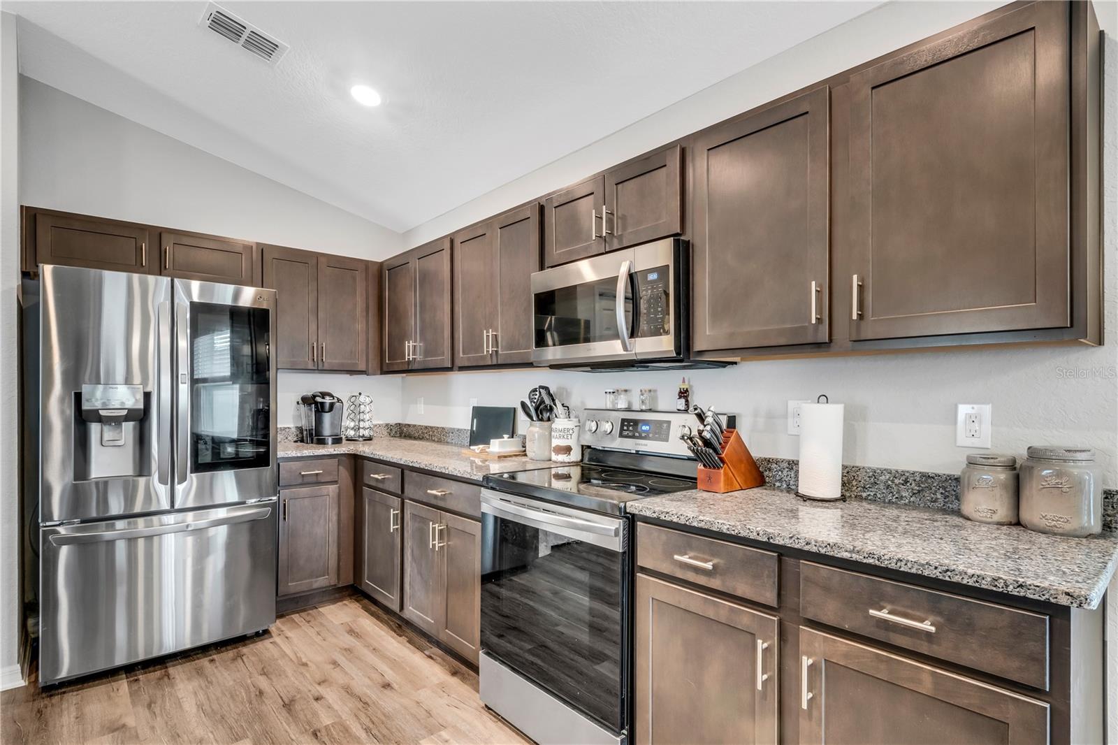 4448 REDING WAY