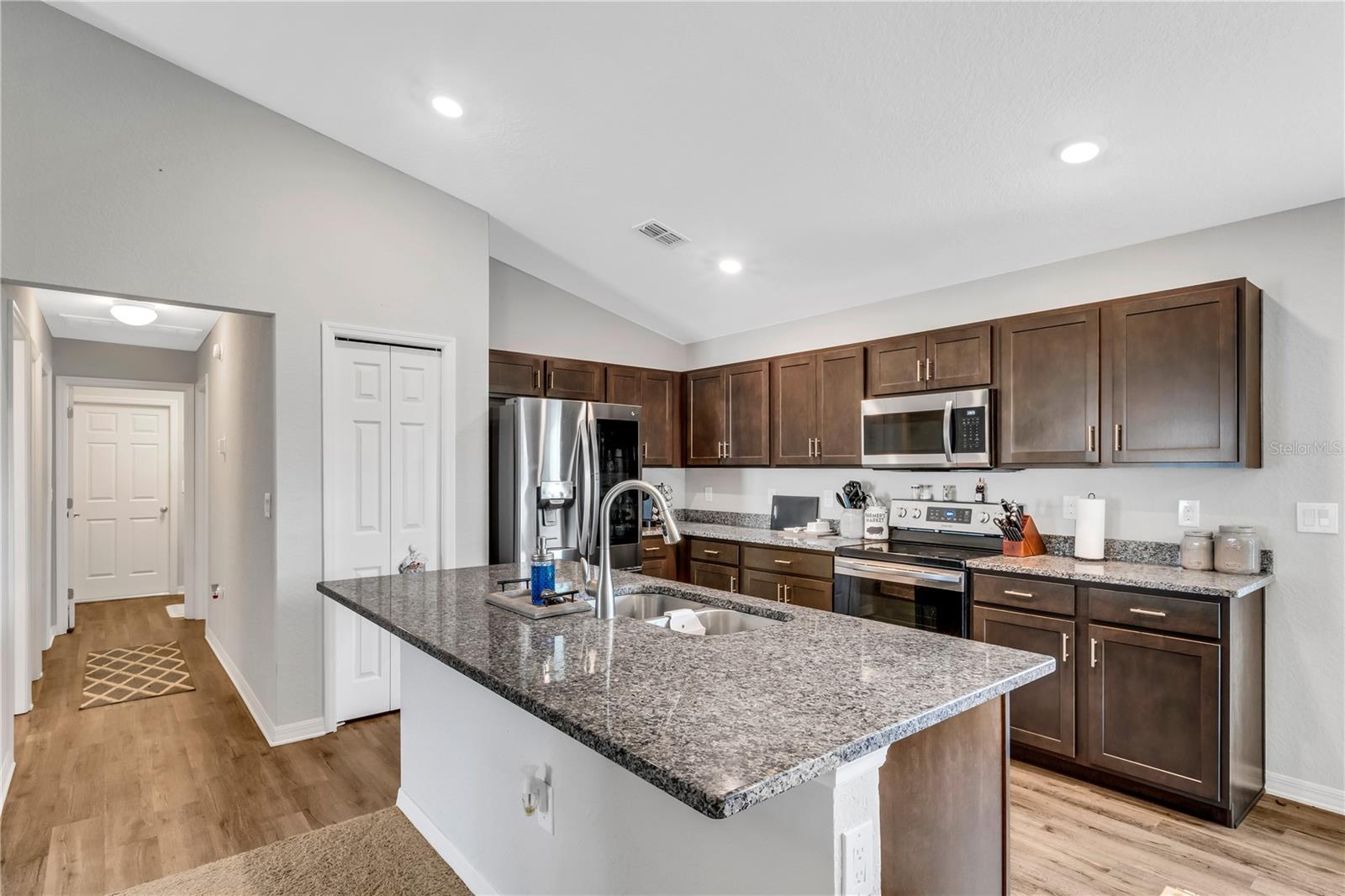 4448 REDING WAY