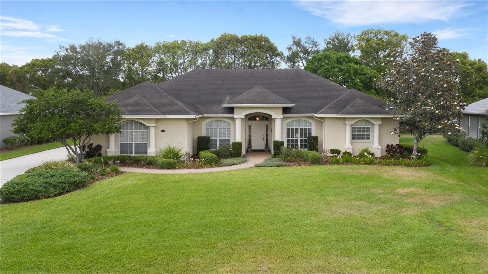 957 SUMMERFIELD DR