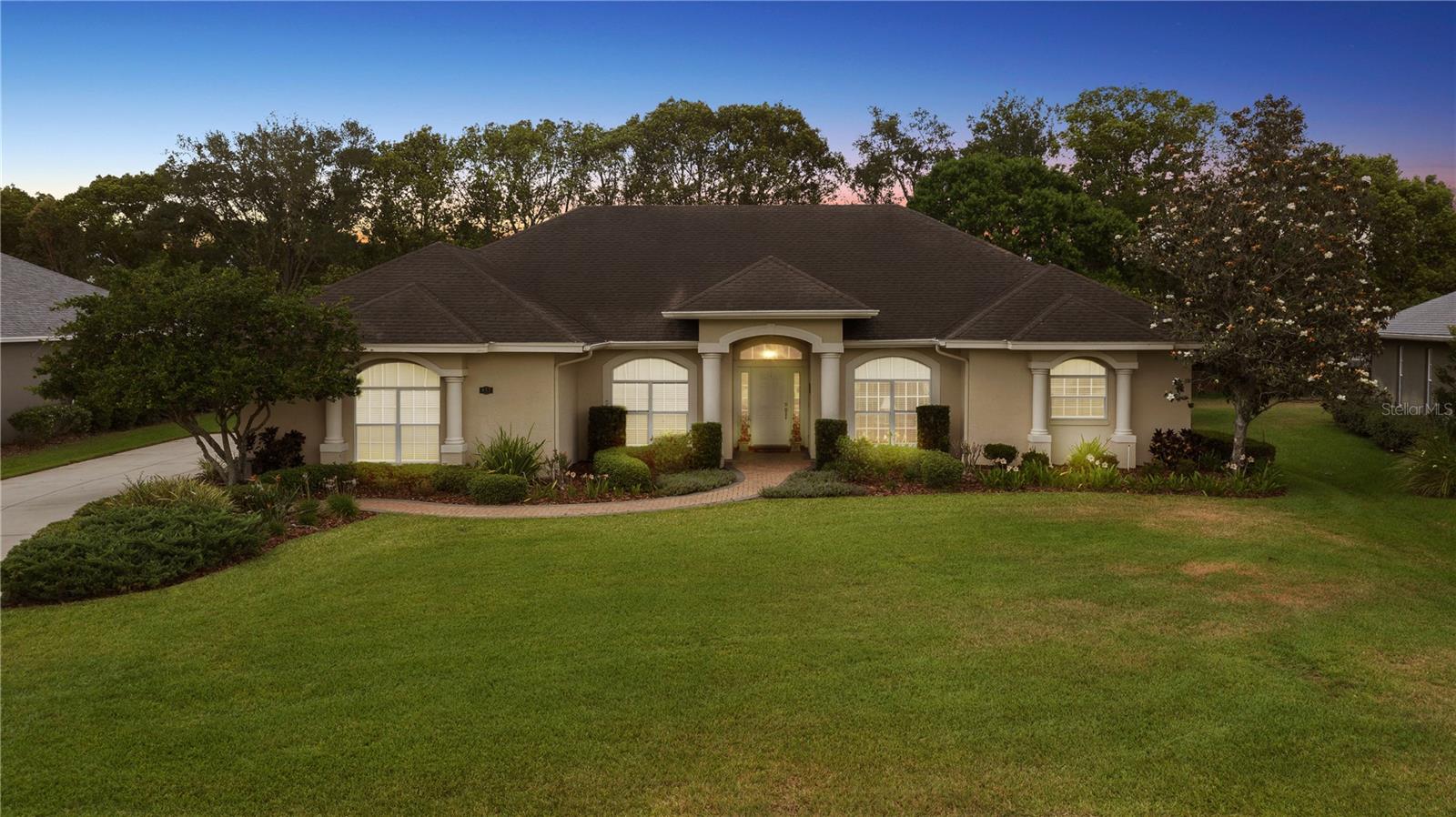 957 SUMMERFIELD DR